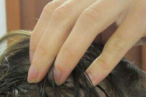 Перцовая настойка на корнях волос