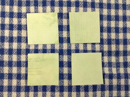 Квадраты из зеленой бумаги